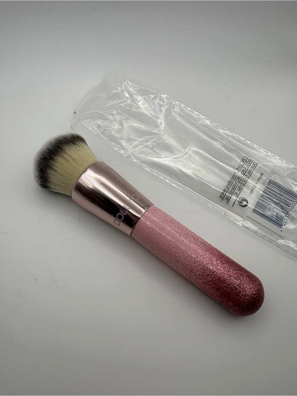 Doll 10 Pink Glitter Kabuki skin buffing Brush - Brand new